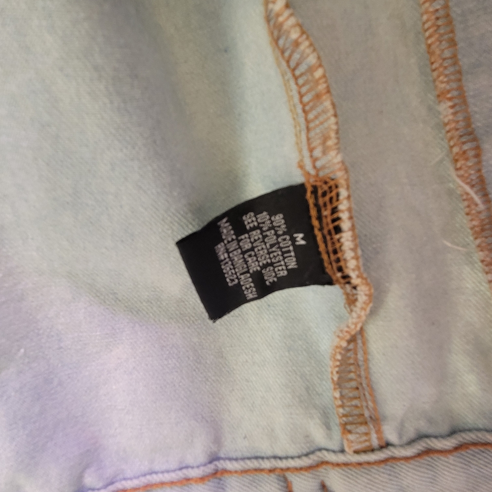Trademark Brooklyn Cloth Smiley Face Denim Jacket Size M – Statue of Liberty - Picture 11 of 16